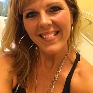 Meet your Posher, Brenda